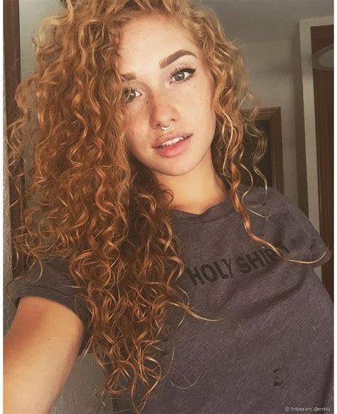 Curly haired pornstars - Robin Pachino or better known as Submissann, is a busty blonde granny with a tight pussy, pale skin, and over 50 movies under her belt. This too-good-to-be-true pornstar has done cuckold videos, interracial anal, BDSM and lesbian scenes. The picture above also reveals her epic and still youthful face.
